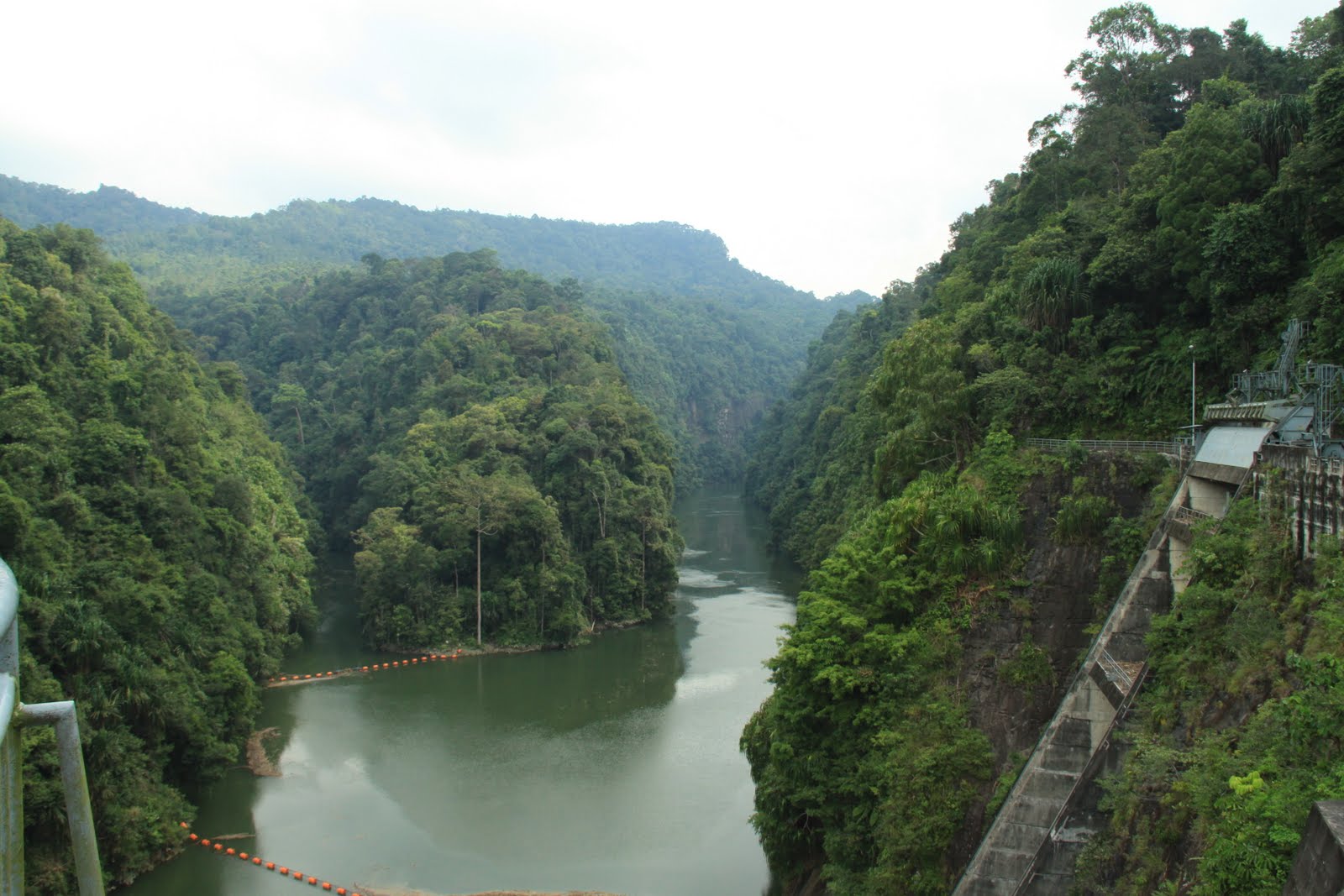 Tak Hanya Danau Toba Sumatera Utara mempunyai destinasi wisata yang mengagumkan